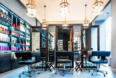 Ausstattung für Schönheits- und Friseursalons